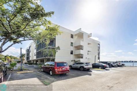 106 Lake Emerald Drive Oakland Park FL 33309