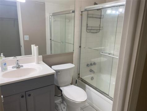 9460 Poinciana Place Davie FL 33324