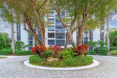 6805 Willow Wood Drive Boca Raton FL 33434