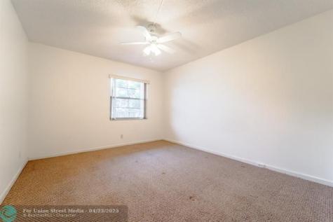 13475 SW 9th Street Hollywood FL 33027