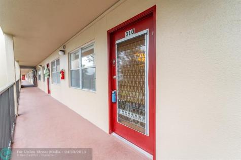 13475 SW 9th Street Hollywood FL 33027