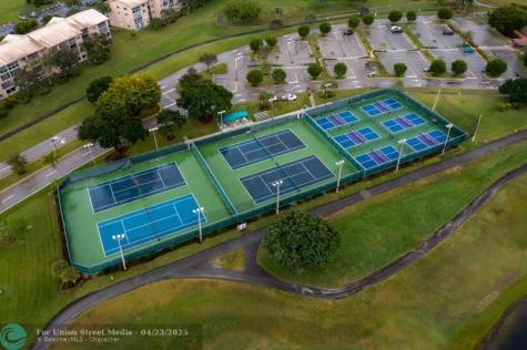 13475 SW 9th Street Hollywood FL 33027