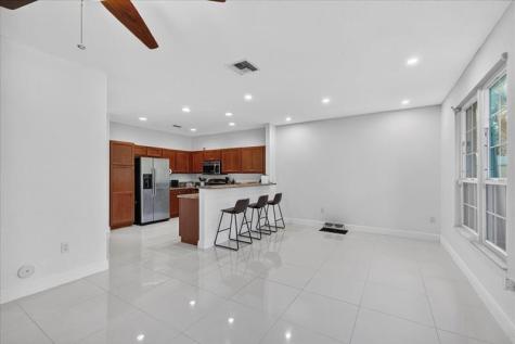 3262 NW 31st Terrace Oakland Park FL 33309