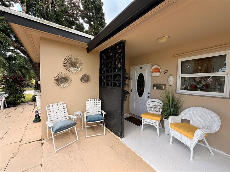 855 North Drive Delray Beach FL 33445