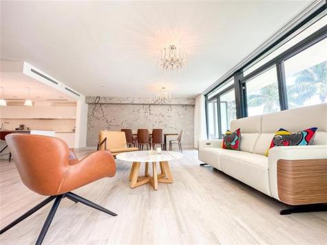 2101 S Surf Road Hollywood FL 33019