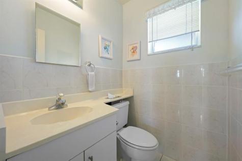 2880 NE 203rd Street Aventura FL 33180
