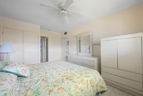 2880 NE 203rd Street Aventura FL 33180