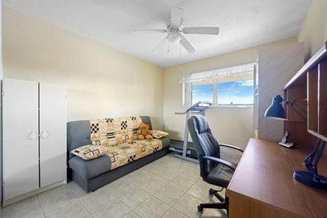 2880 NE 203rd Street Aventura FL 33180