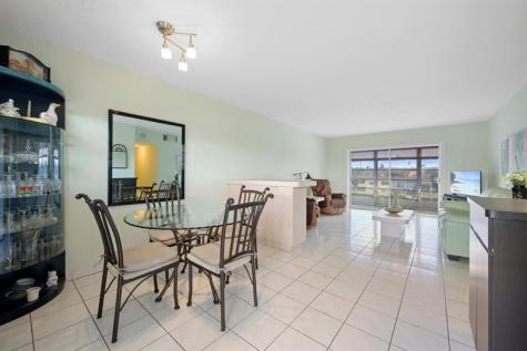 2880 NE 203rd Street Aventura FL 33180