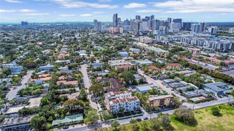 816 NE 7th Street Fort Lauderdale FL 33004