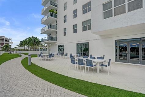 3015 N Ocean Boulevard Fort Lauderdale FL 33308