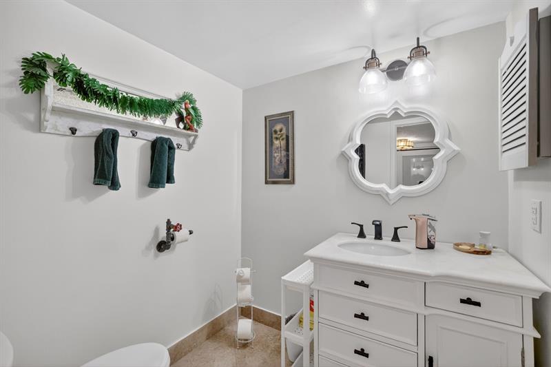 740 S Federal Highway Pompano Beach FL 33062