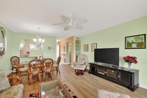 2856 Garden Drive Lake Worth FL 33461