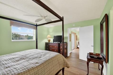 2856 Garden Drive Lake Worth FL 33461