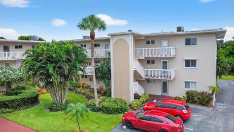 2856 Garden Drive Lake Worth FL 33461