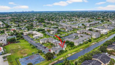 2856 Garden Drive Lake Worth FL 33461