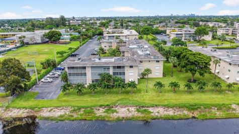 2856 Garden Drive Lake Worth FL 33461