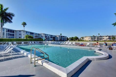 2856 Garden Drive Lake Worth FL 33461