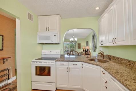 2856 Garden Drive Lake Worth FL 33461