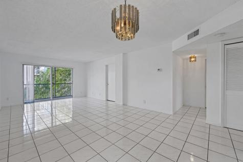 8735 Ramblewood Drive Coral Springs FL 33071