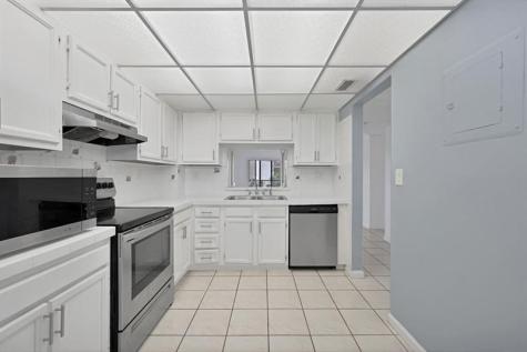 8735 Ramblewood Drive Coral Springs FL 33071
