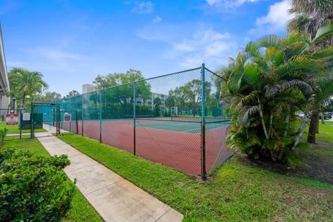8735 Ramblewood Drive Coral Springs FL 33071