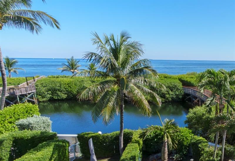 1796 Bay Drive Pompano Beach FL 33062