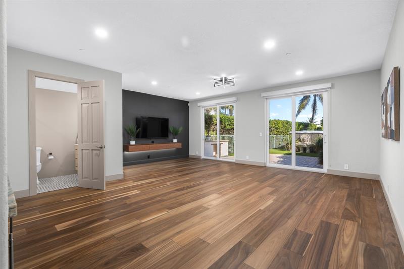 1796 Bay Drive Pompano Beach FL 33062