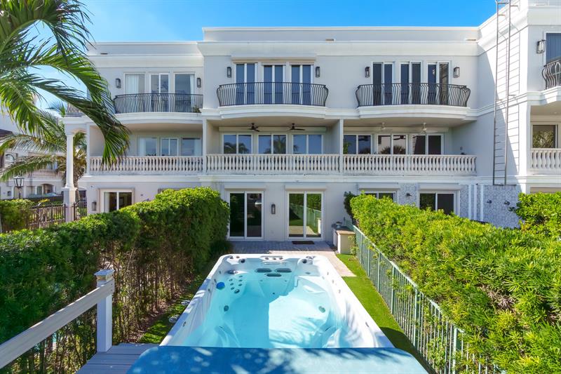 1796 Bay Drive Pompano Beach FL 33062