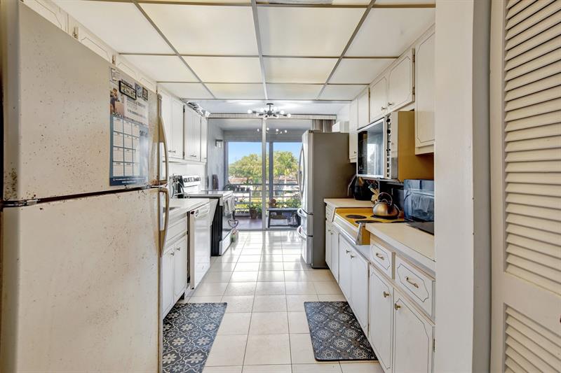 6923 Cypress Road Plantation FL 33317