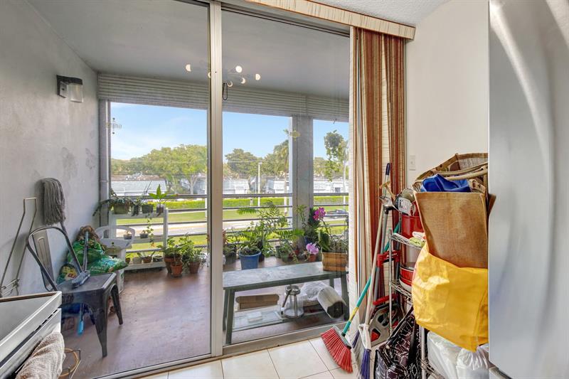 6923 Cypress Road Plantation FL 33317