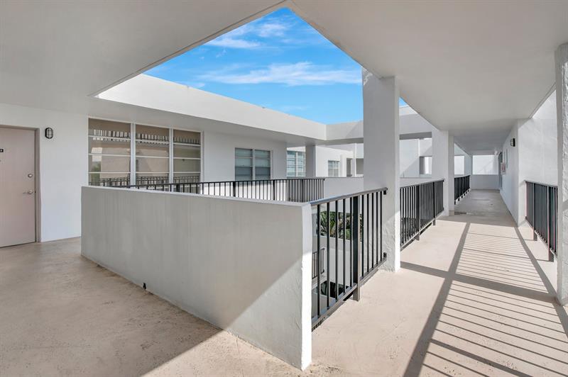 6923 Cypress Road Plantation FL 33317