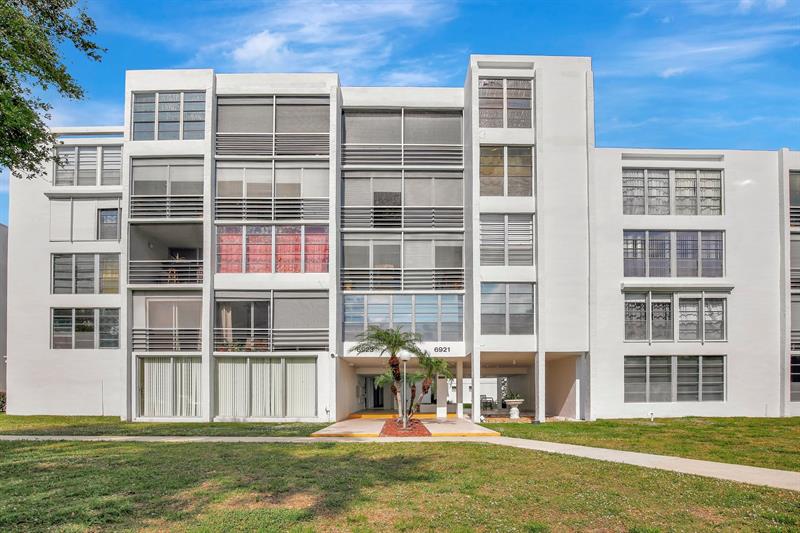 6923 Cypress Road Plantation FL 33317