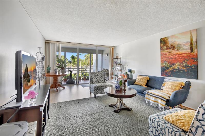 6923 Cypress Road Plantation FL 33317