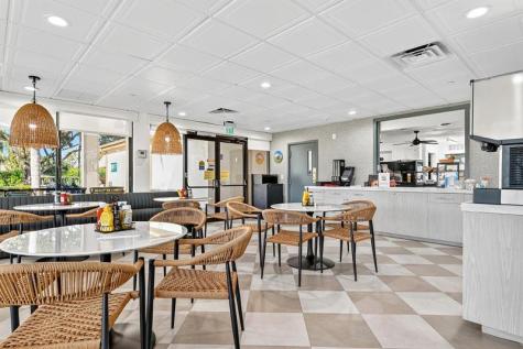 5021 Oak Hill Lane Delray Beach FL 33484