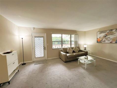 1902 Bermuda Circle Coconut Creek FL 33066