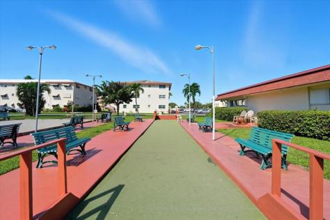 5300 Washington Street Hollywood FL 33021