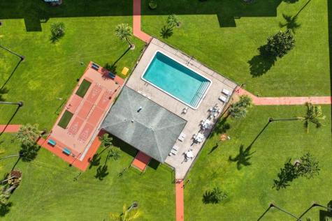 5300 Washington Street Hollywood FL 33021