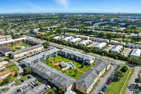 5300 Washington Street Hollywood FL 33021