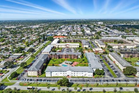 5300 Washington Street Hollywood FL 33021