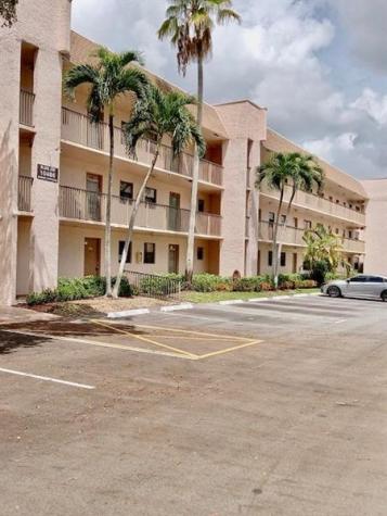 10466 Sunrise Lakes Boulevard Sunrise FL 33322