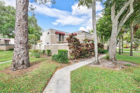 4260 Village Drive Delray Beach FL 33445