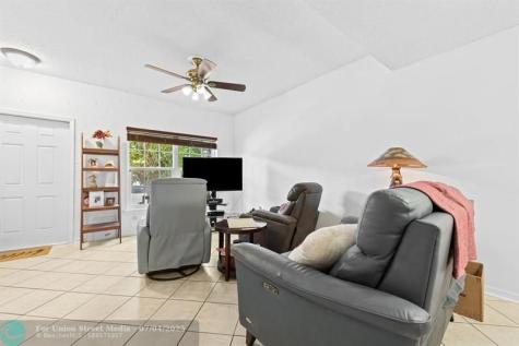 3320 Confetti Lane Margate FL 33063