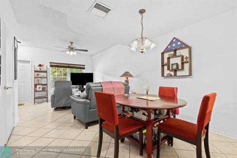 3320 Confetti Lane Margate FL 33063