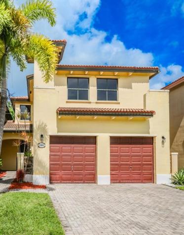 22808 SW 89th Path Cutler Bay FL 33190
