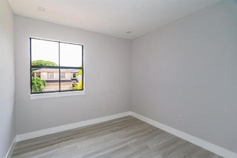 22808 SW 89th Path Cutler Bay FL 33190