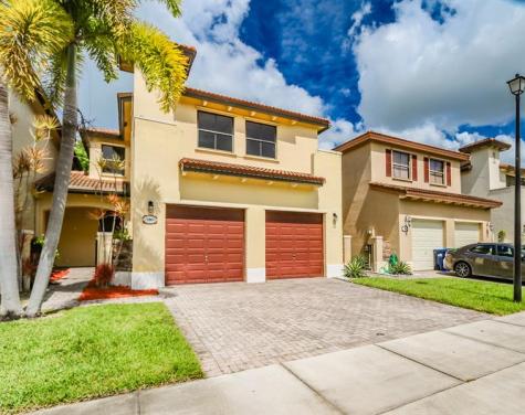 22808 SW 89th Path Cutler Bay FL 33190