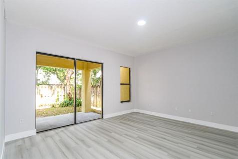 22808 SW 89th Path Cutler Bay FL 33190