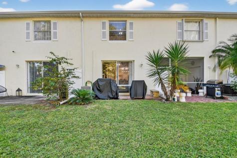 224 Foxtail Drive Greenacres FL 33415