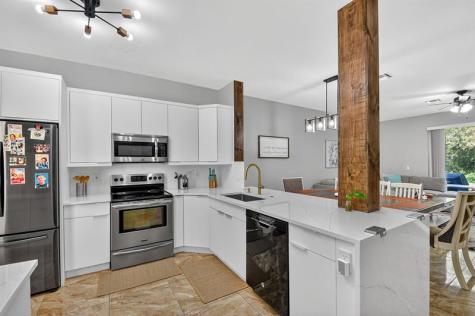 224 Foxtail Drive Greenacres FL 33415